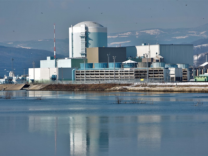 Serijska gradnja zniža stroške gradnje jedrskih elektrarn